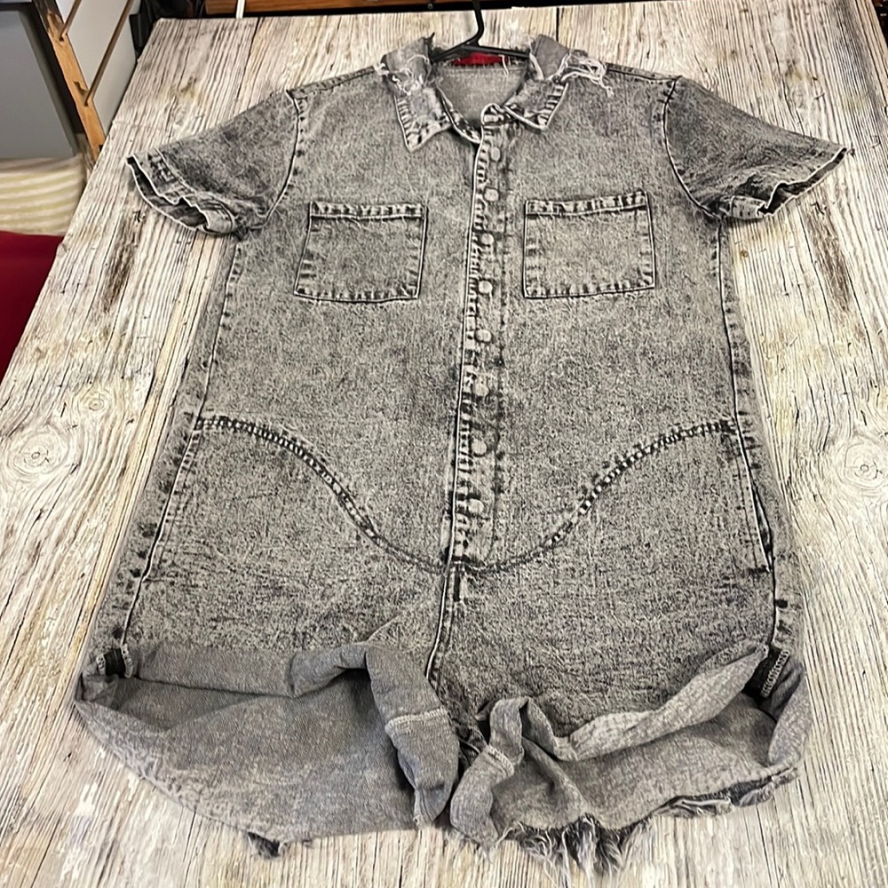 Signature8 | acid wash romper